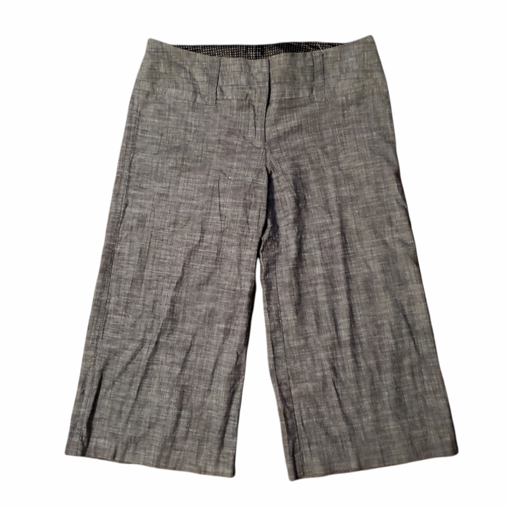 Maurices Gray Low Rise Capri Pants Size 5/6